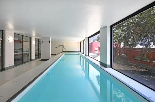The Rockwell 1BR and OneFlow Yoga Club Access