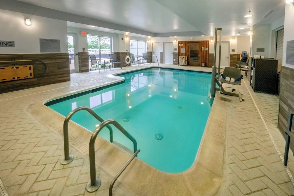 Fairfield Inn & Suites by Marriott Hazleton - photo 26