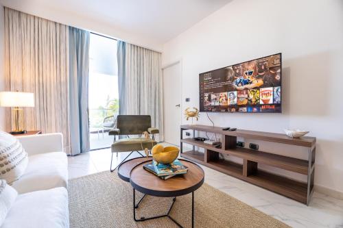 Luxury Apartment With Pool And Golf View — 4-Star Luxury Hotel in Punta Cana, Dominican Republic