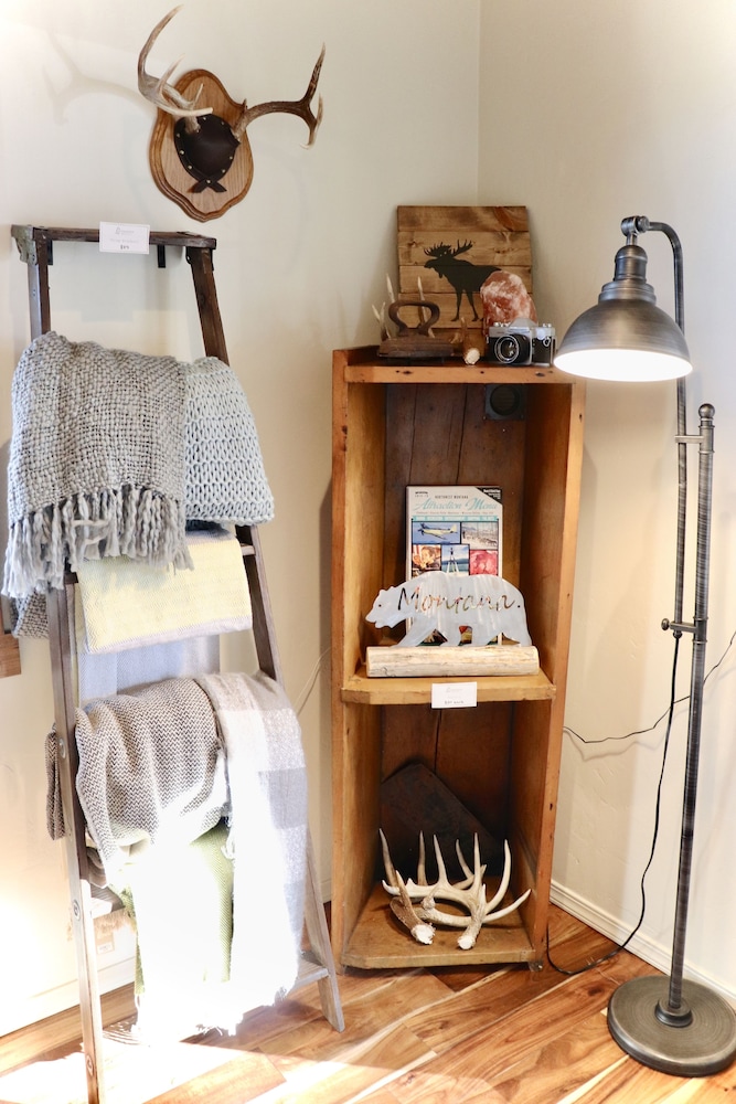 Evergreen Motel - photo 3