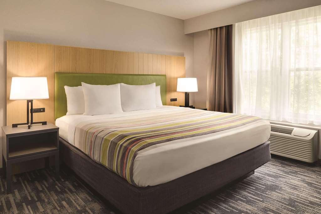 Country Inn & Suites by Radisson Pella IA - photo 16