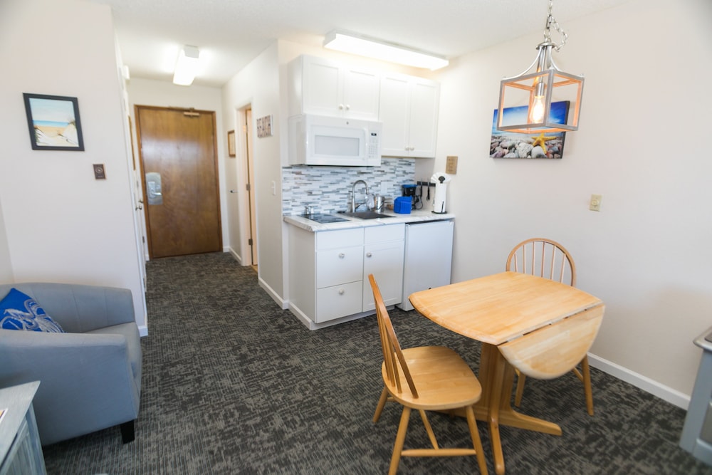 The Canterbury Inn - photo 99
