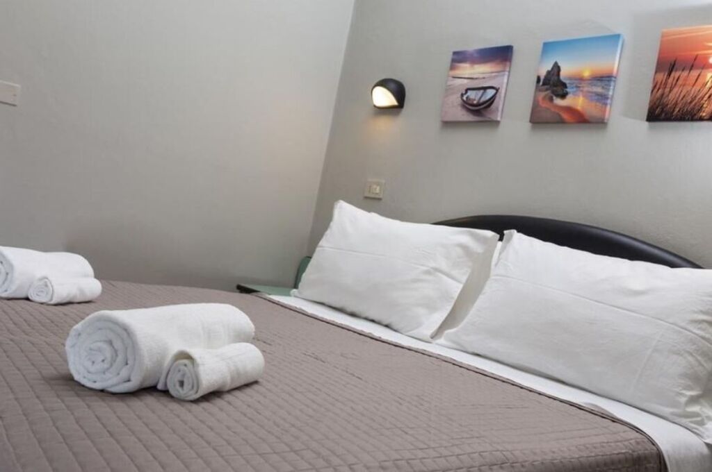 Hotel Mediterraneo — Cesenatico