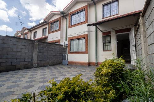 Rosa Luxury Villa near Jomo Kenyatta International Airport JKIA
