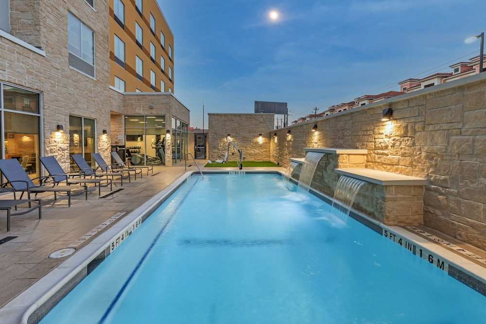 Fairfield Inn & Suites Houston Memorial City Area - photo 21