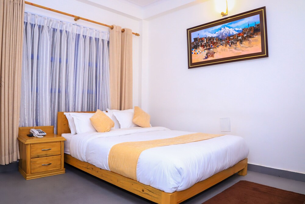 Hotel Mountain Top — Pokhara — photo 2