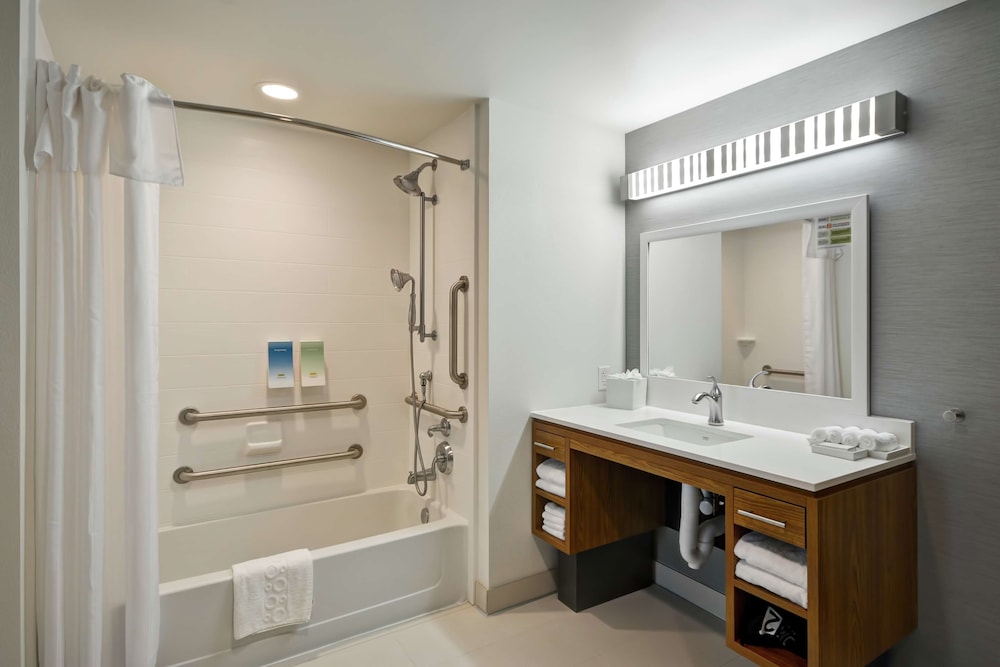 Home2 Suites by Hilton Minneapolis Eden Prairie - photo 24