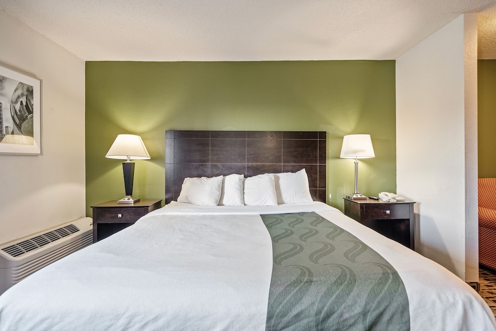 Coratel Plus Suites Wichita West Airport - photo 9