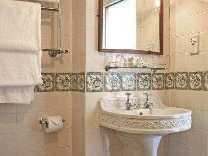 Heddon’s Gate Hotel — Barnstaple — photo 5