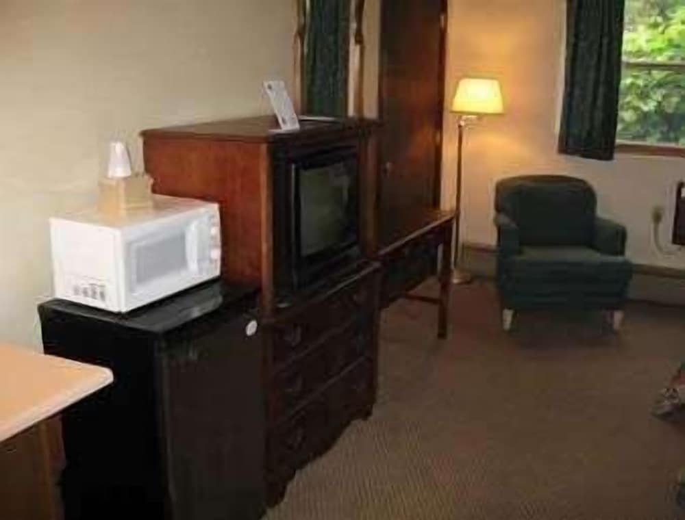 Knights Inn Endwell Binghamton - photo 12