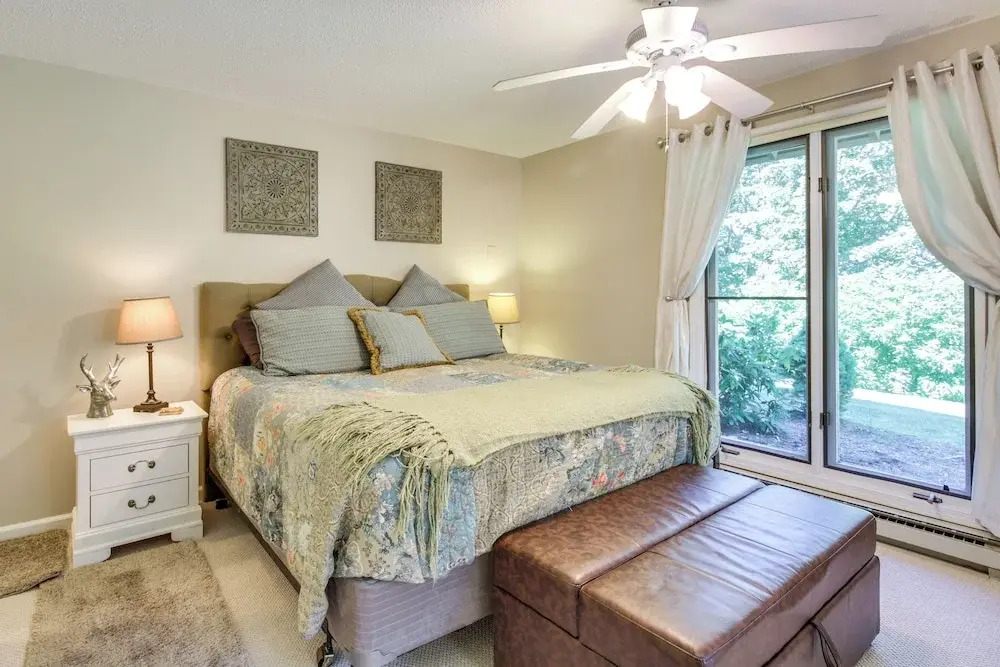 Pet Friendly Wintergreen Resort Condo with Patio - photo 4