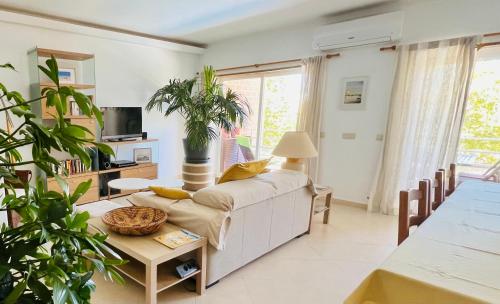 Alvorhome — 4-Star Luxury Hotel in Alvor, Portugal