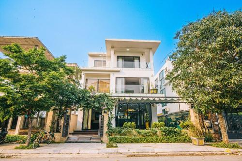 Villa FLC Sầm Sơn Thanh Hoá — 5-Star Luxury Hotel in Thanh Hoa, Vietnam