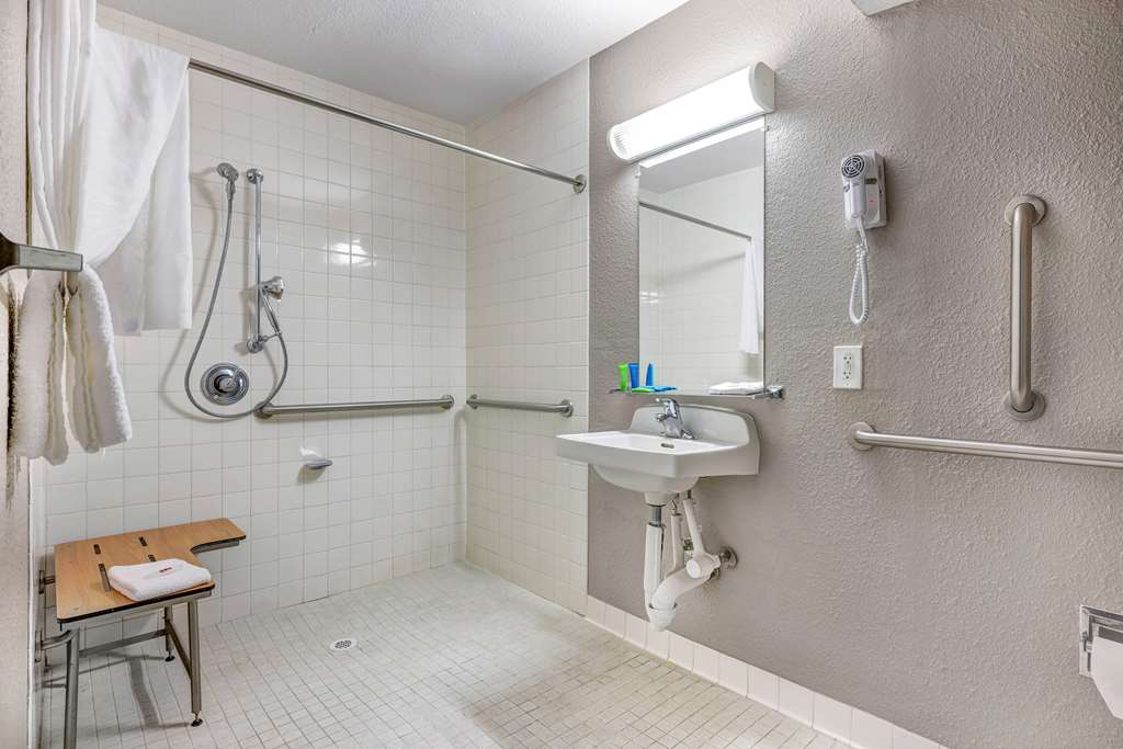 Motel 6 Issaquah WA Seattle East - photo 22