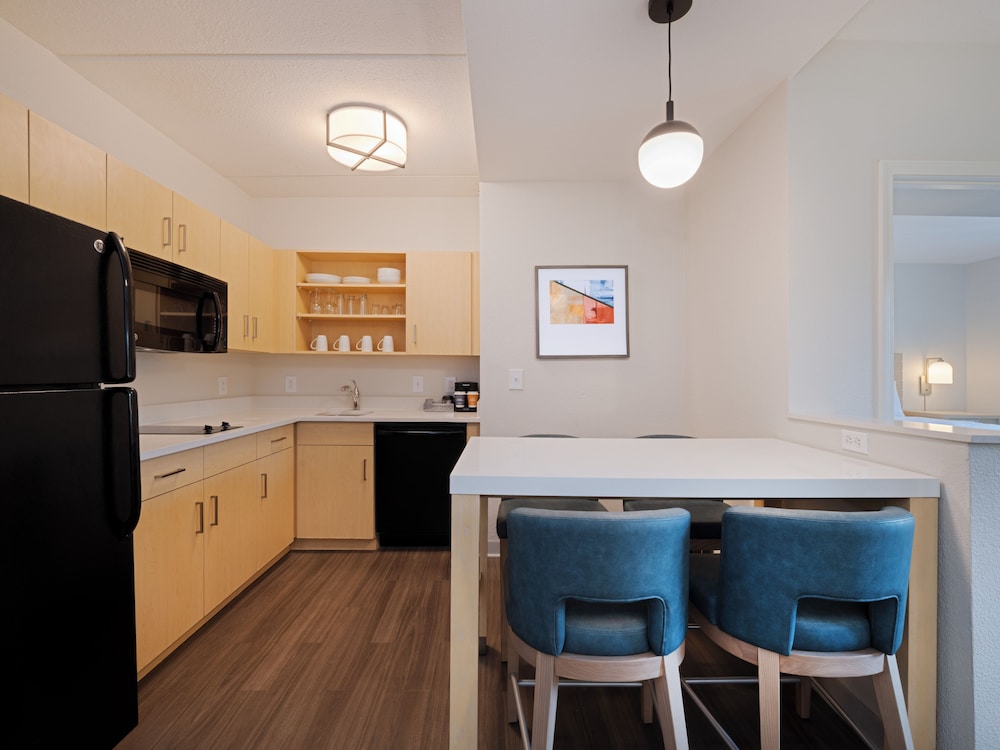 Homewood Suites by Hilton Parsippany Troy Hills - photo 10
