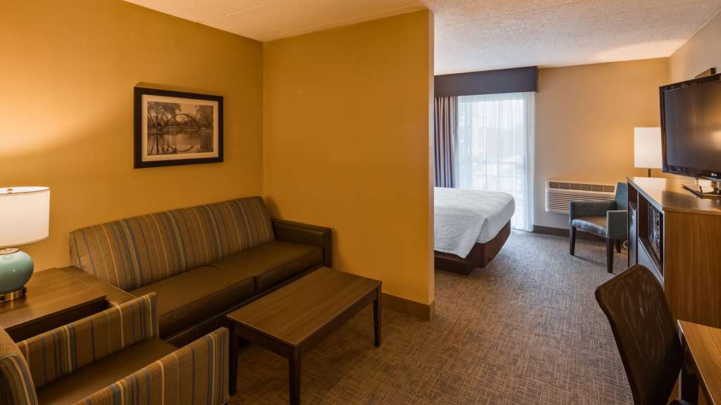 Best Western East Towne Suites - photo 4