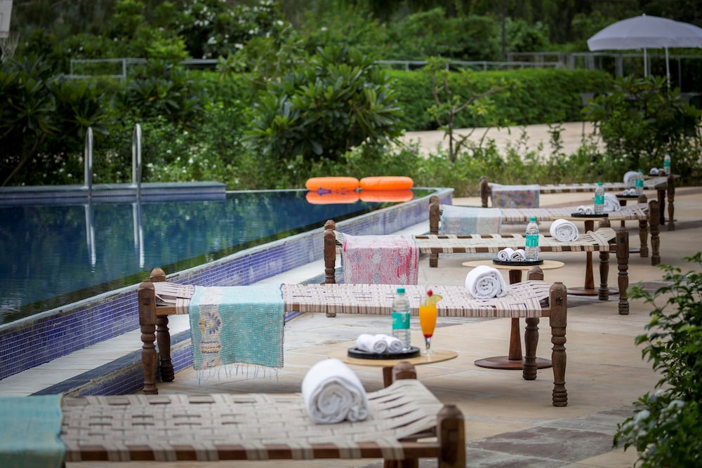 Mana Hotel — 4-Star Luxury Hotel in Udaipur, India