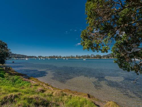 Tairua Waterfront Retreat Tairua Apartment — 4-Star Luxury Hotel in Tairua, New Zealand