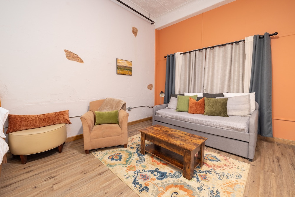 Hartwell Suites - photo 60