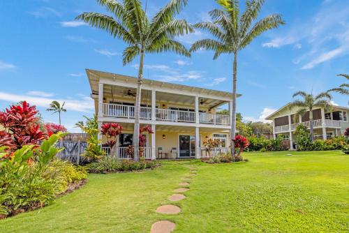 Cute 4br home steps to the Ocean Alekona Kauai — 4-Star Luxury Hotel in Koloa, United States