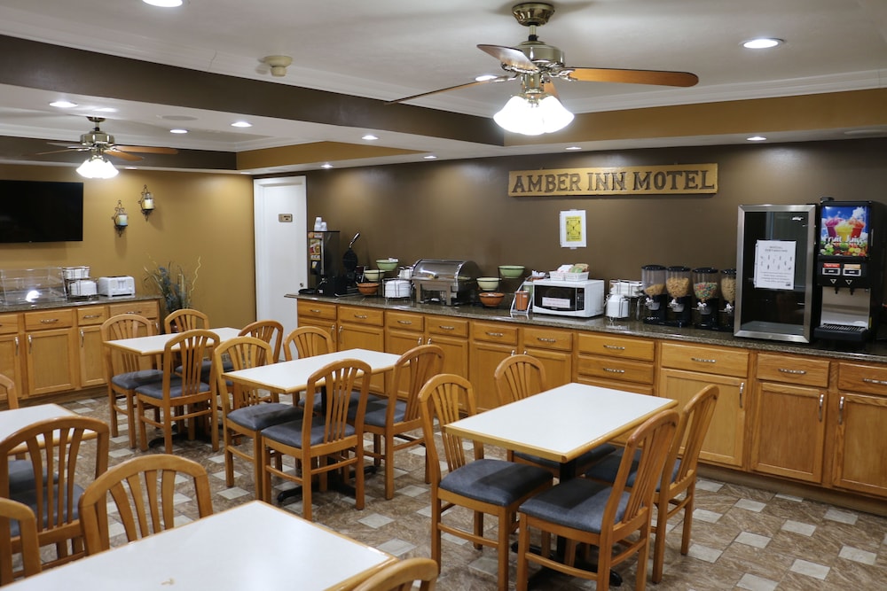 Amber Inn Motel Le Mars - photo 42