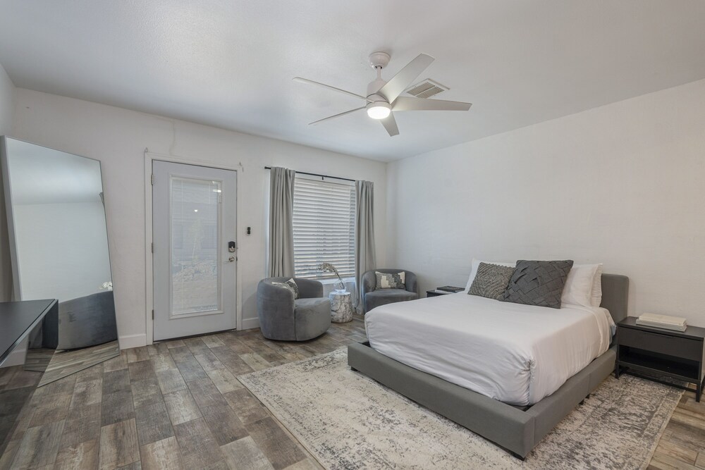 Ash & Ko Boutique Lodging - photo 12