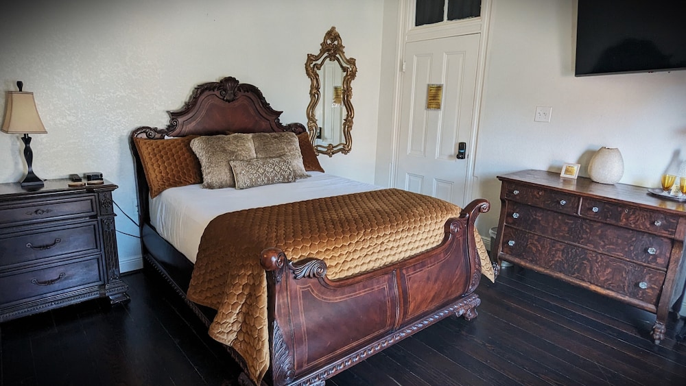 The 1890 Freeman House - photo 15