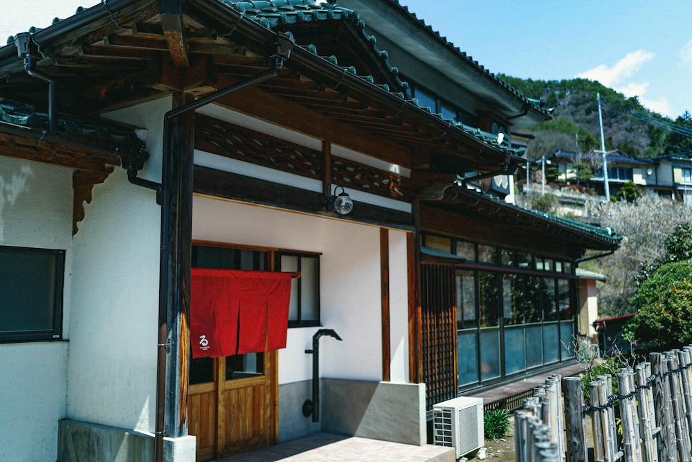 Kominka Yado Loof Sakanoie — Fuefuki