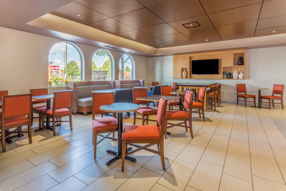 Holiday Inn Express Columbus Ohio Expo Center by IHG - photo 11