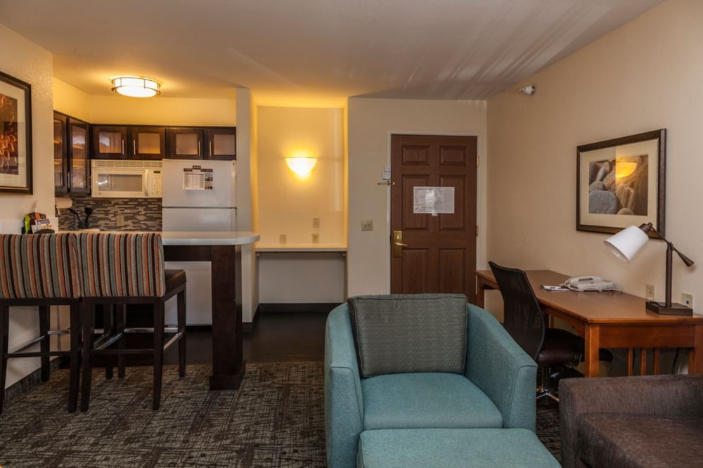 Staybridge Suites Colorado Springs North by IHG - photo 7