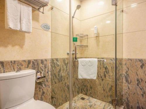 Hangzhou Huachen Fengting Hotel — 4-Star Luxury Hotel in Hangzhou, People's Republic of China