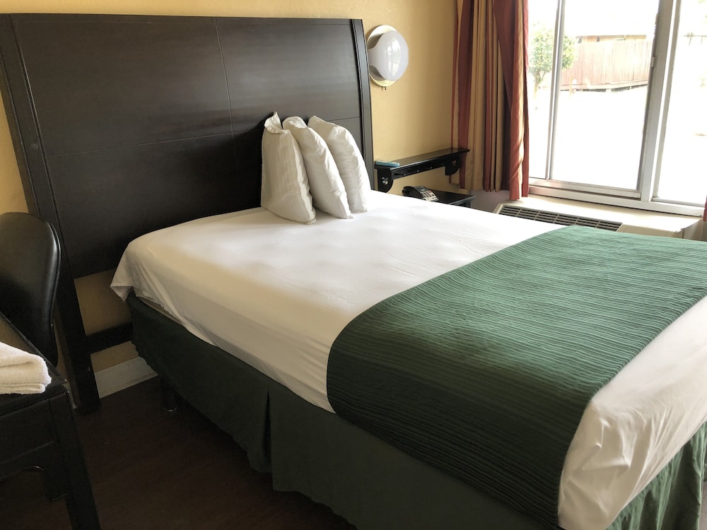 Hotel Bel Air Orlando near Florida Mall - photo 11