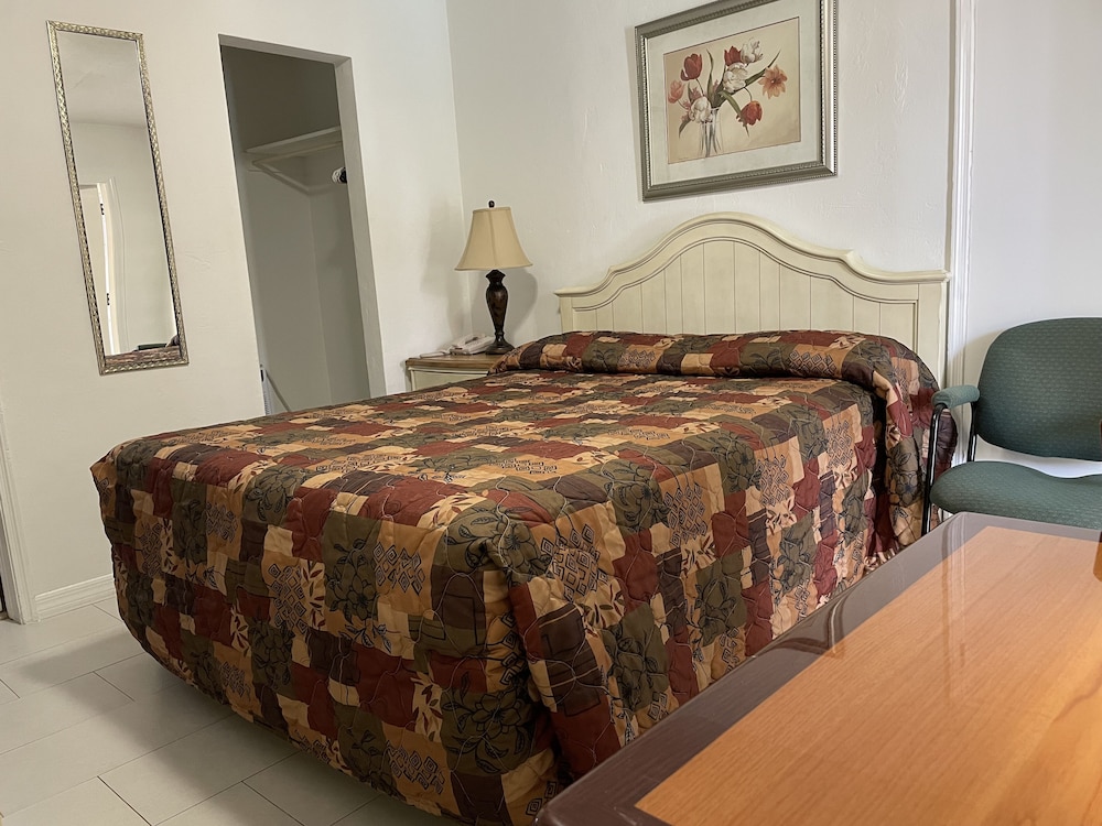 Shell Motel - photo 48