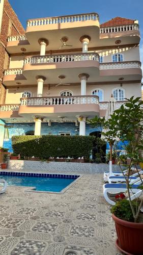 Luxor palace Apartments