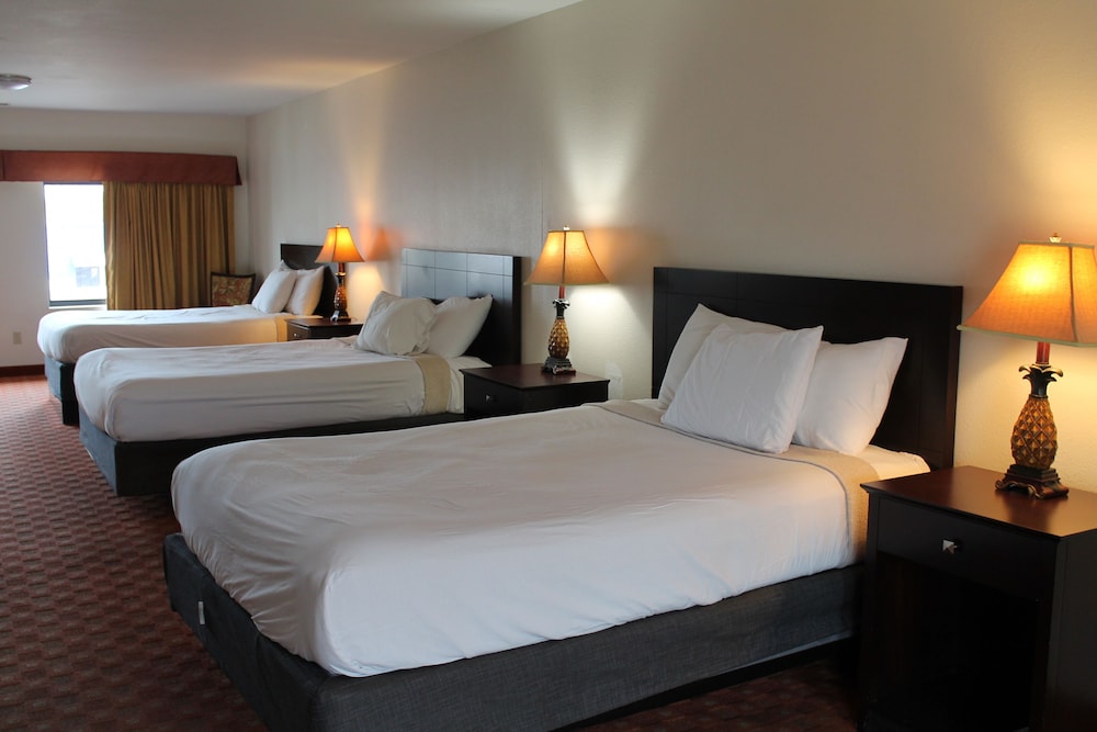 Put In Bay Resort and Conference Center - photo 6