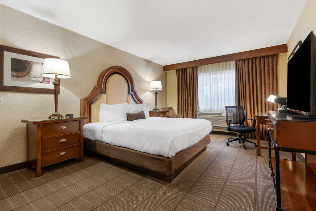 Best Western Plus Boomtown Casino Hotel - photo 24