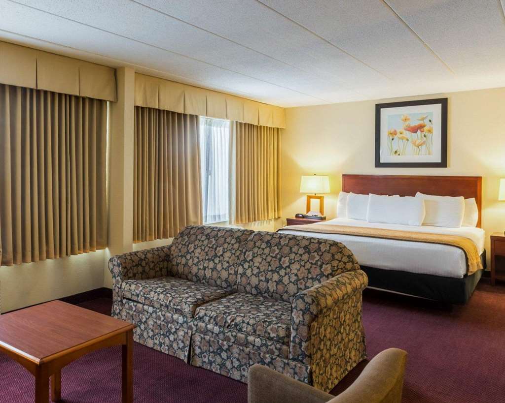Clarion Hotel Somerset New Brunswick - photo 20