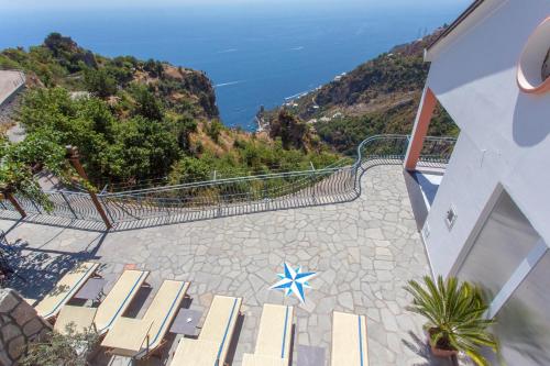 Domus Vigna Furore Amalfi Coast — hotel in Praiano