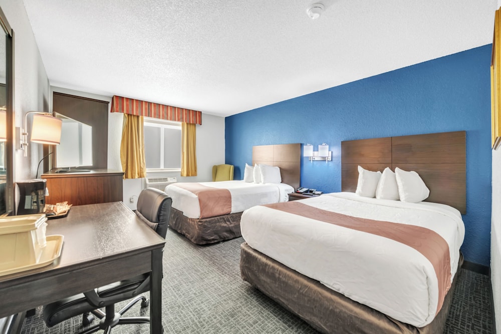 City Center Inn by OYO I 64 Newport News - photo 21