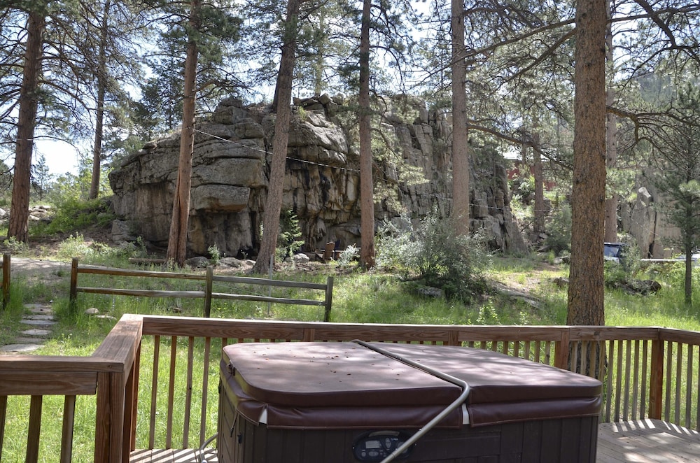 The Woolly Bugger Inn - photo 106