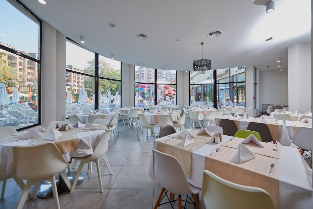 מזון ומשקאות