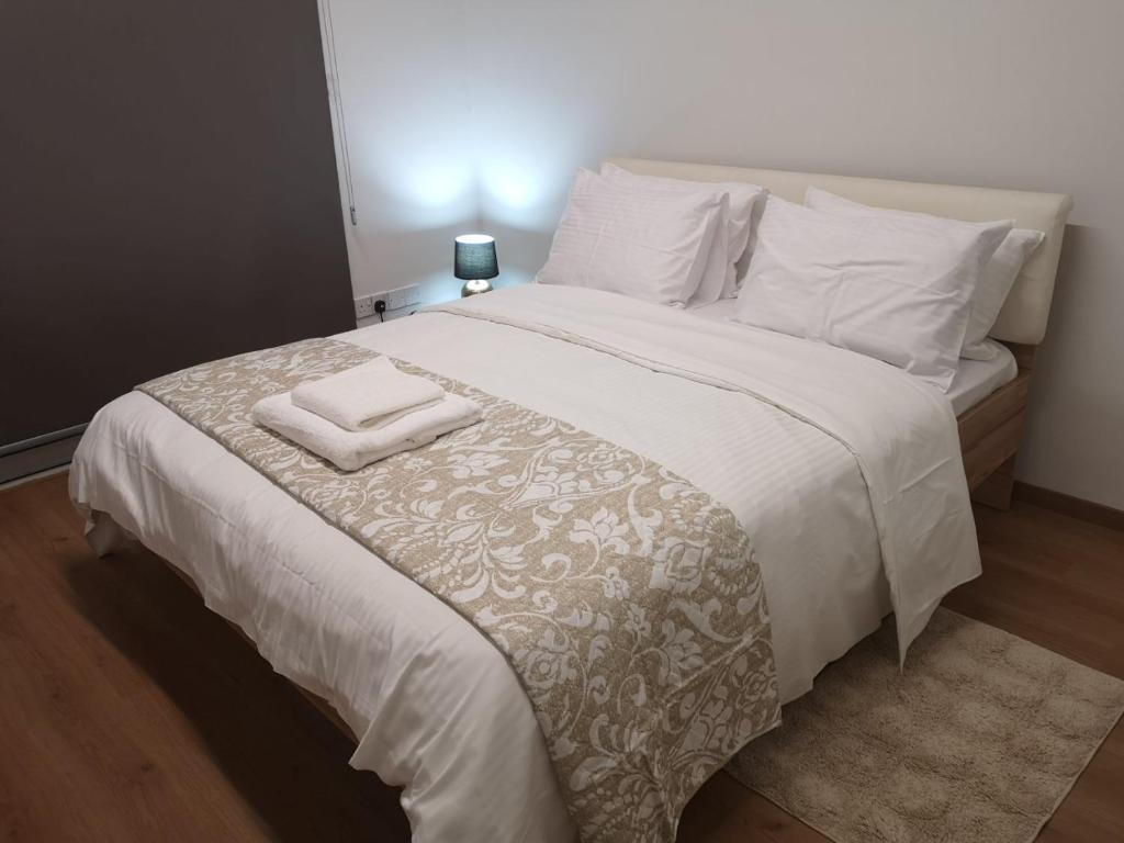 Kalidonia Residence Suite Nicosia Spacious 2 Br Suite with Office