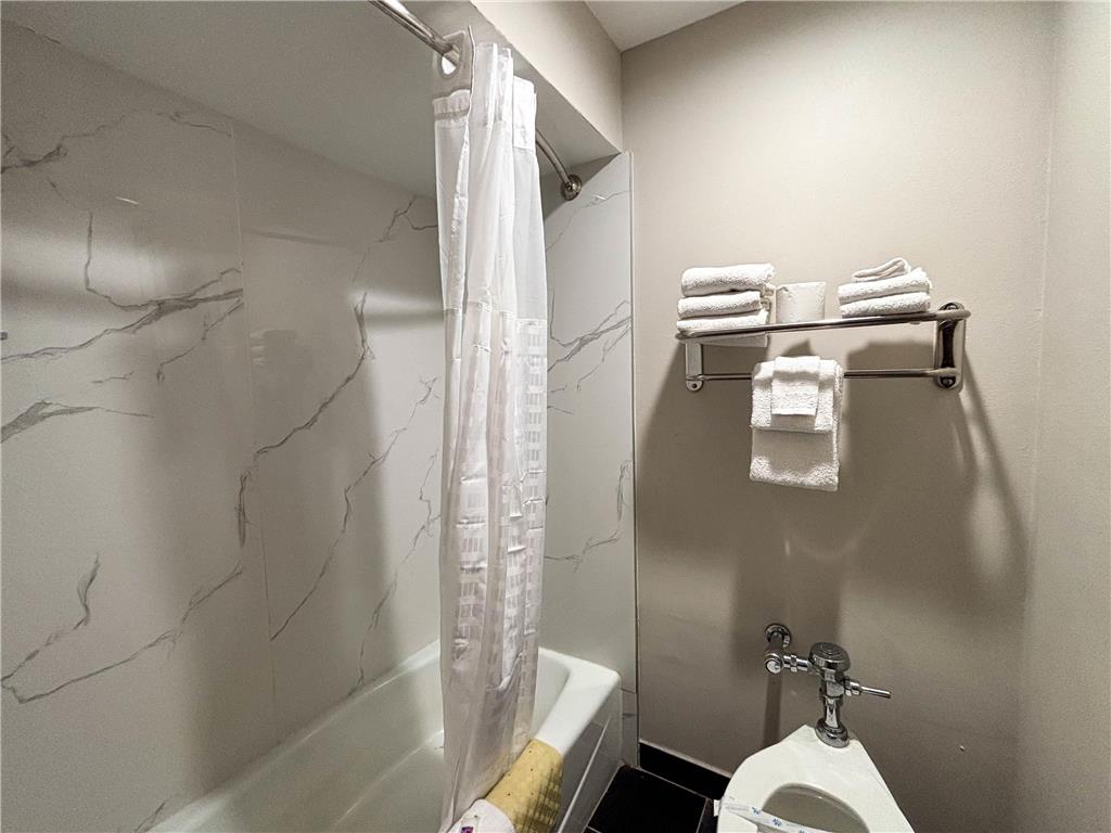 Spanish Trails Inn - photo 48