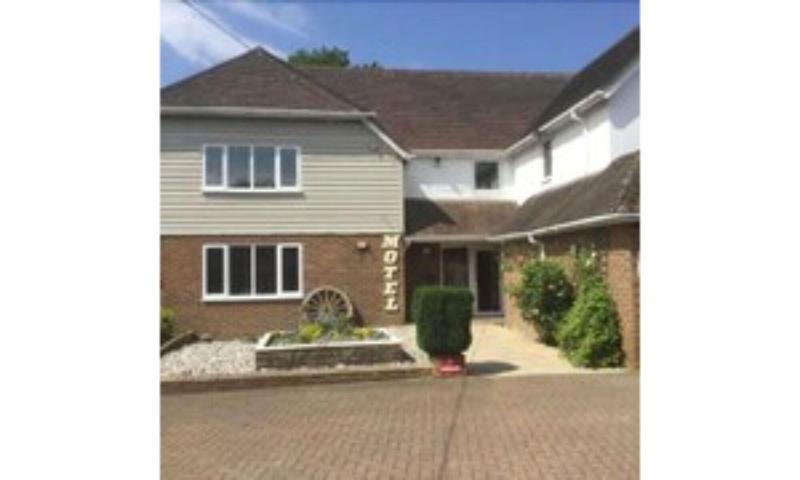 T & J Motel — hotel in Wadhurst