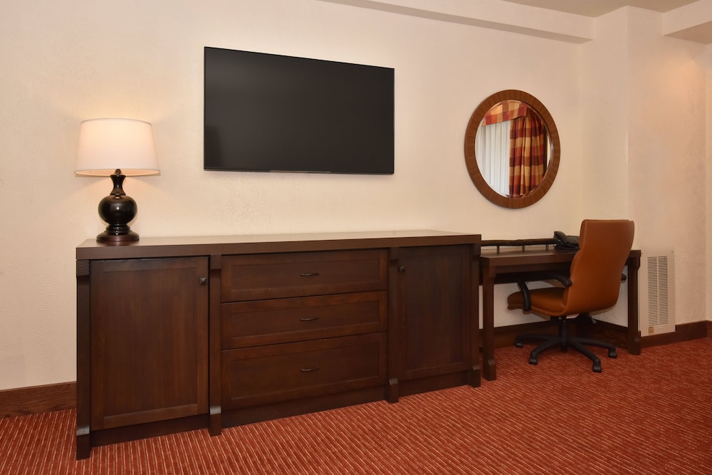 Slopeside Hotel A Vail Resorts Property - photo 59