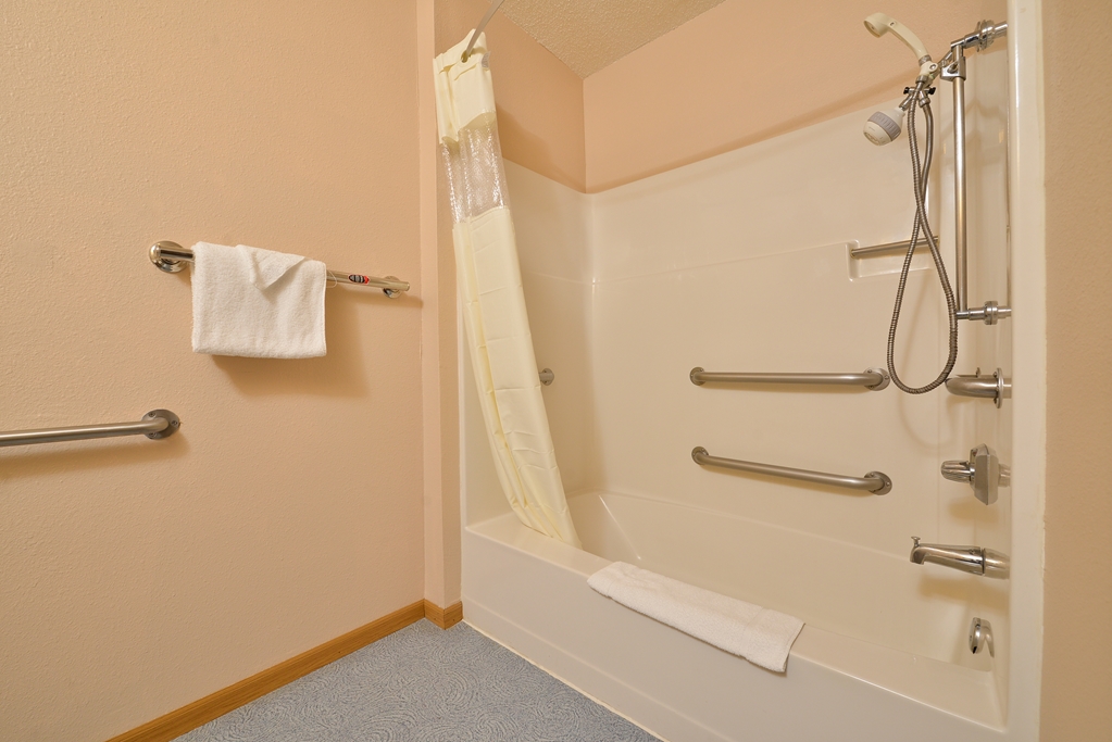 Americas Best Value Inn Decatur IL - photo 10