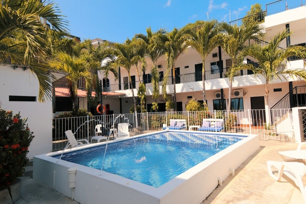 Hotel Zulan — Santiago De Tolu