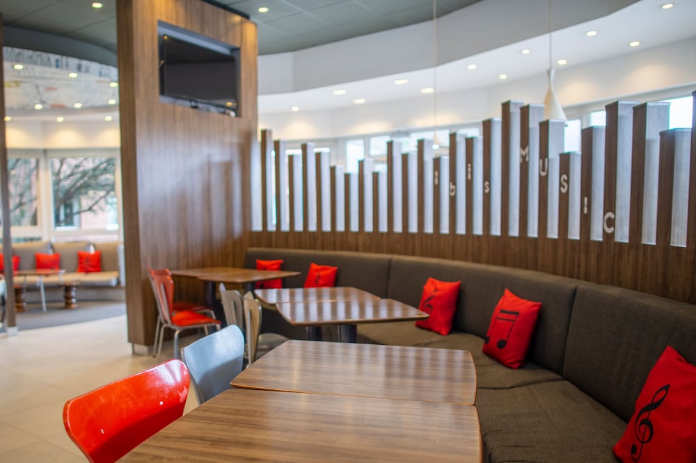 ibis Mendoza in Mendoza, Argentina