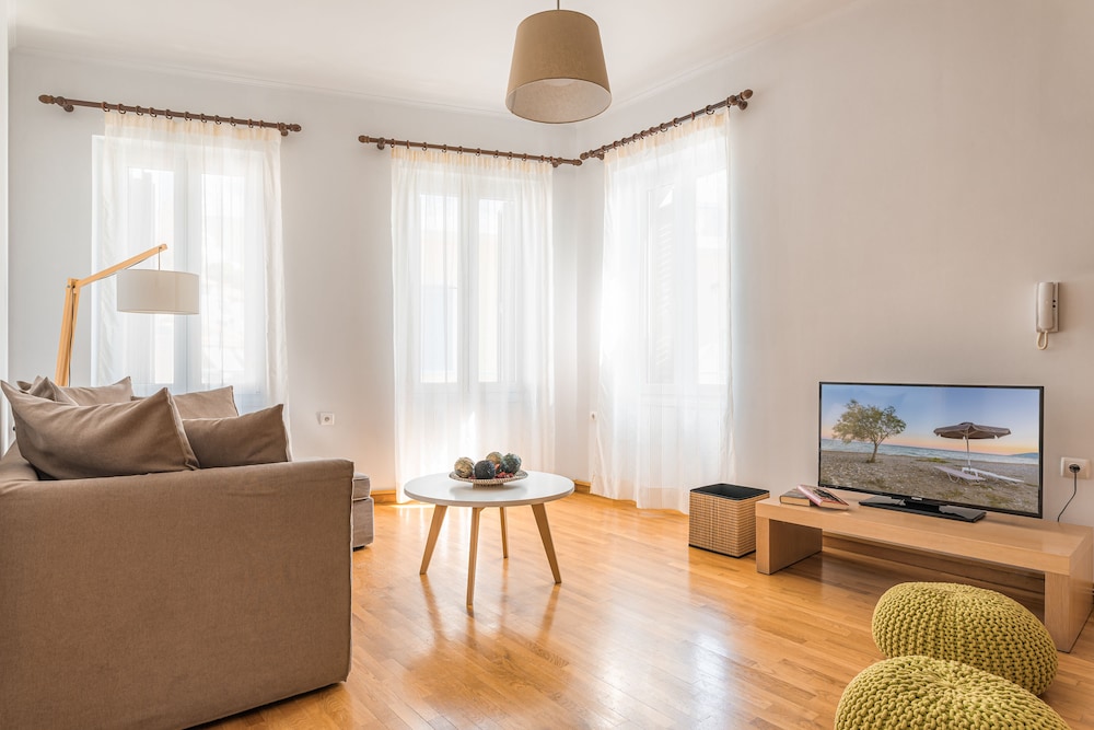 Villa Porto — 4-Star Luxury Hotel in Samos, Greece
