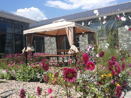 Fengning 22 Degree Inn in Dage, People's Republic of China